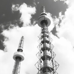 Crucial Mistakes to Avoid During Cell Tower Lease Negotiations